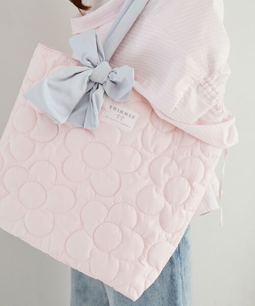 MAJESTIC LEGON（マジェスティックレゴン）の「SWIMMERコラボ パファーバッグ（ショルダーバッグ・レディース・ブルー/ピンク・FREE）」の7枚目の写真