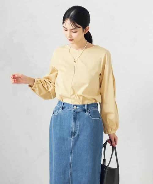 a.v.v（アーヴェヴェ）の「ピンタックスリーブトップス（Tシャツ/カットソー・レディース・ブラック/グレー系その他/クリーム/ブルー・36/38/40/34/42）」の6枚目の写真