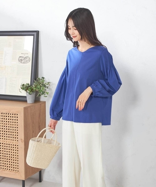 a.v.v（アーヴェヴェ）の「ピンタックスリーブトップス（Tシャツ/カットソー・レディース・ブラック/グレー系その他/クリーム/ブルー・36/38/40/34/42）」の20枚目の写真