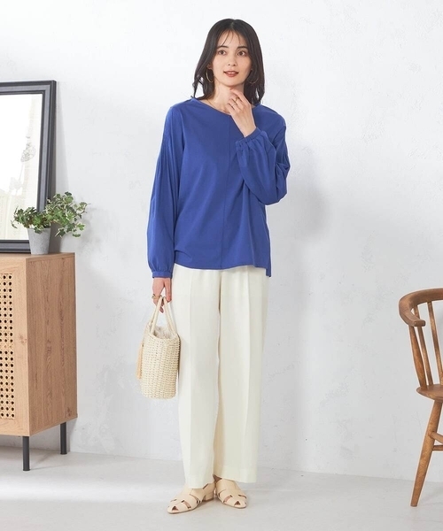 a.v.v（アーヴェヴェ）の「ピンタックスリーブトップス（Tシャツ/カットソー・レディース・ブラック/グレー系その他/クリーム/ブルー・36/38/40/34/42）」の22枚目の写真