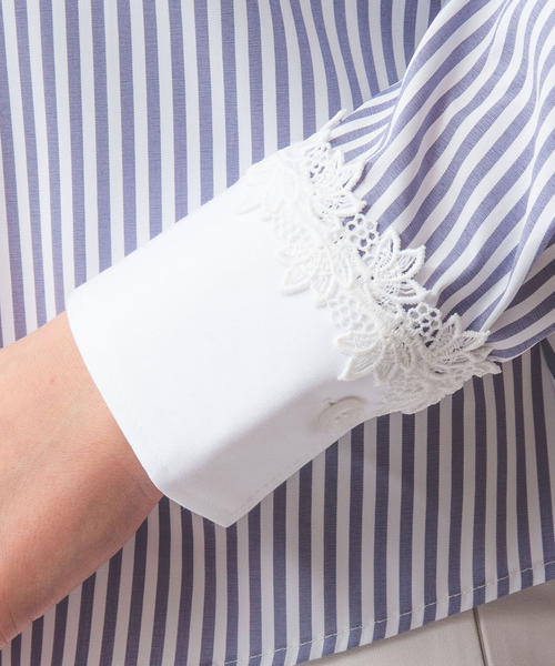 NARACAMICIE（ナラカミーチェ）の「【NARACAMICIE】ストレッチストライプクレリック長袖シャツ（シャツ/ブラウス・レディース・グレー/ブルー・S/M/L/XL）」の10枚目の写真