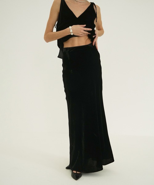 新品未使用　CLANE VELOUR MERMAID LINE SKIRT CLANE(クラネ)のVELOUR MERMAID LINE SKIRT通販 | 集英社HAPPY