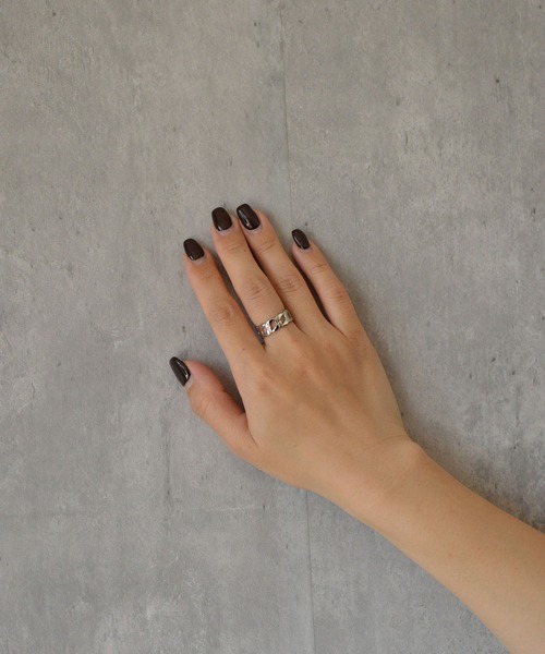 BROTHERHOOD(ブラザーフッド)の「【earyear】Infinity Chain Band design peti Volume Ring(リング・レディース・シルバー/ゴールド・SMALL/MEDIUM/LARGE)」の7枚目の写真