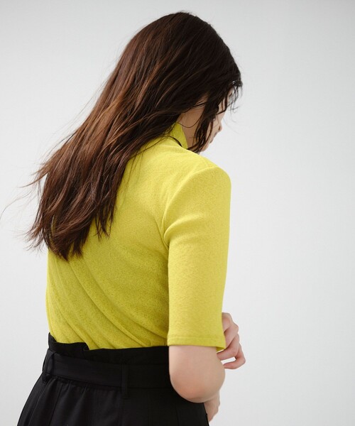 UNITED TOKYO（ユナイテッドトウキョウ）の「スリットホックカットプルオーバー｜細見え/ウォッシャブル/カットアウト/半袖/春服（Tシャツ/カットソー・レディース・ダークネイビー/ブラウン/イエロー・FREE）」の21枚目の写真
