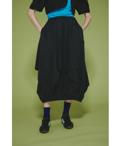 HeRIN.CYE（ヘリンドットサイ）の「Triangle skirt　　トライアングルスカート（スカート・レディース・オフホワイト/ブルー/ブラック・FREE）」の11枚目の写真