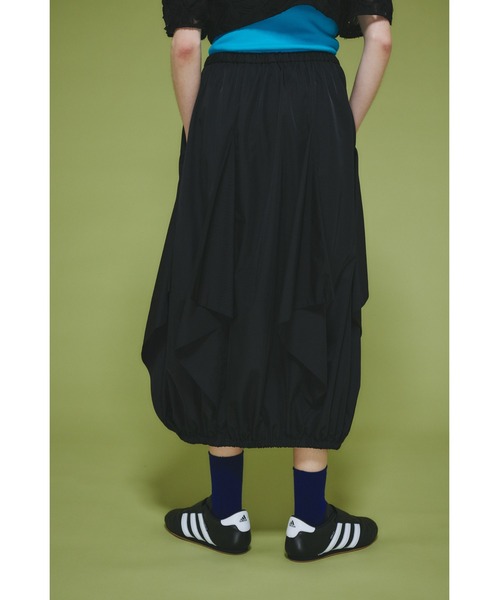 HeRIN.CYE（ヘリンドットサイ）の「Triangle skirt　　トライアングルスカート（スカート・レディース・オフホワイト/ブルー/ブラック・FREE）」の14枚目の写真