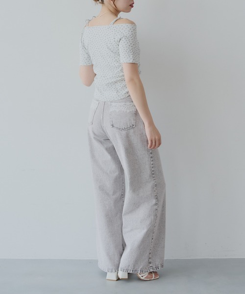 Chico（チコ）の「アシメ肩リボン小花柄テレコオフショルT（Tシャツ/カットソー・レディース・オートミール/ホワイト/ピンク/ホワイト系その他2・FREE）」の22枚目の写真