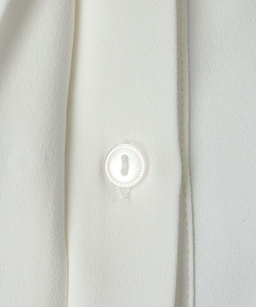 an another angelus（アンアナザーアンジェラス）の「多重リボンタイ付き５分袖ブラウス（シャツ/ブラウス・レディース・ホワイト×レッド/ホワイト×ブラック・FREE）」の19枚目の写真