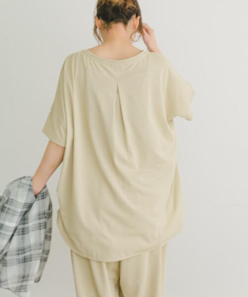 ITEMS URBANRESEARCH(アイテムズ アーバンリサーチ)の「汗ジミ隠しバックタックTシャツ(Tシャツ/カットソー・レディース・チャコールグレー/ベージュ/パープル・FREE)」の5枚目の写真