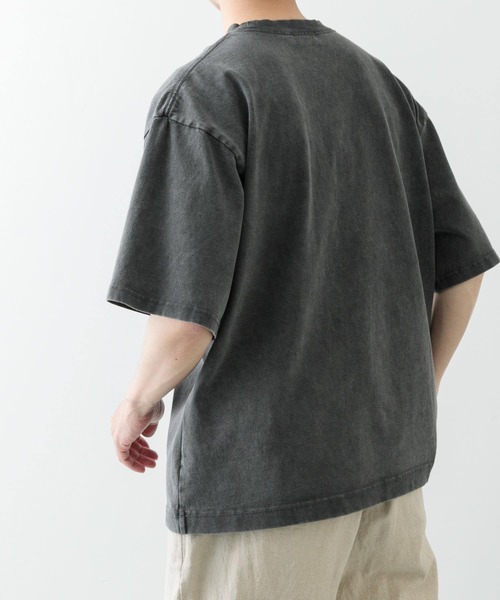 ITEMS URBANRESEARCH（アイテムズ アーバンリサーチ）の「パウダー加工天竺半袖Tシャツ（Tシャツ/カットソー・メンズ・その他1/その他2/その他3・MEDIUM/LARGE）」の4枚目の写真