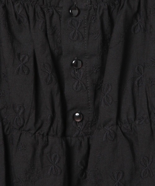 repipi armario（レピピ アルマリオ）の「【girly line】リボン刺繍ブラウス（シャツ/ブラウス・キッズ・ブルー/ブラック/ホワイト・LARGE/SMALL/MEDIUM）」の18枚目の写真