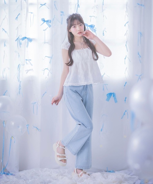 repipi armario（レピピ アルマリオ）の「【girly line】リボン刺繍ブラウス（シャツ/ブラウス・キッズ・ブルー/ブラック/ホワイト・LARGE/SMALL/MEDIUM）」の5枚目の写真