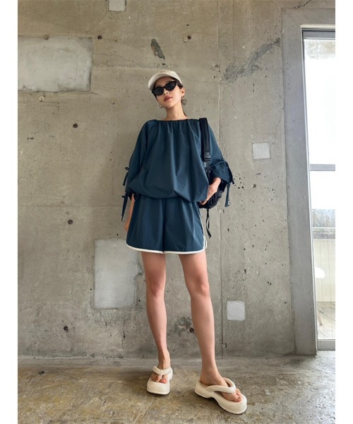 TRUNC(トランクエイティーエイト)の「Waterlike Ribbon Pullover(Tシャツ/カットソー・レディース・アイボリー/ブラック/ネイビー・FREE)」の17枚目の写真