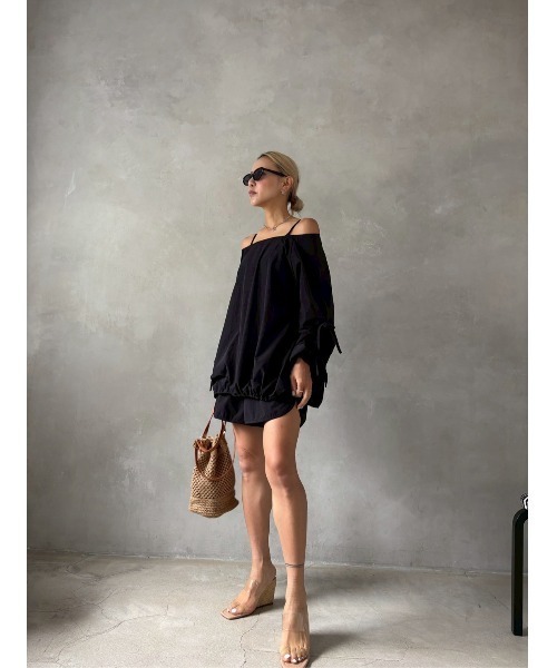 TRUNC(トランクエイティーエイト)の「Waterlike Ribbon Pullover(Tシャツ/カットソー・レディース・アイボリー/ブラック/ネイビー・FREE)」の4枚目の写真