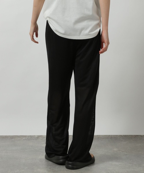 LAKOLE(ラコレ)の「シアーラメイージーパンツ / 499268(その他パンツ・レディース・ブラック/グレー・FREE)」の7枚目の写真