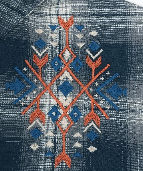 チチカカ(チチカカ)の「刺繍ワッフルチェックシャツ(シャツ/ブラウス・レディース・ネイビー/カーキ/ブラック・FREE)」の18枚目の写真