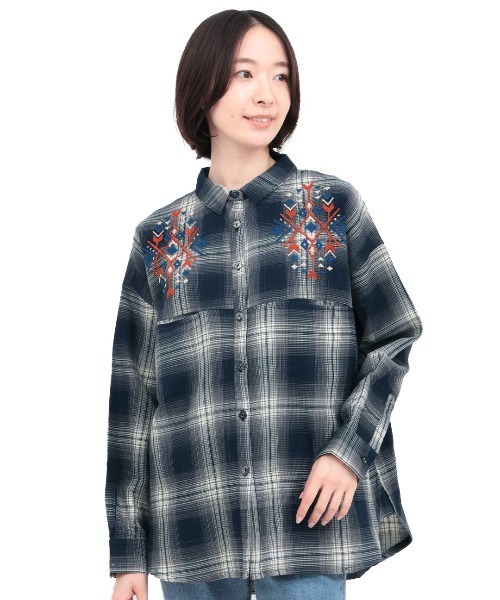 チチカカ(チチカカ)の「刺繍ワッフルチェックシャツ(シャツ/ブラウス・レディース・ネイビー/カーキ/ブラック・FREE)」の11枚目の写真