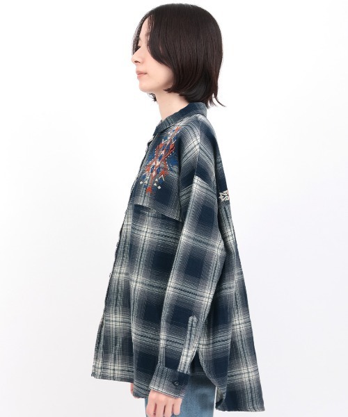 チチカカ(チチカカ)の「刺繍ワッフルチェックシャツ(シャツ/ブラウス・レディース・ネイビー/カーキ/ブラック・FREE)」の12枚目の写真