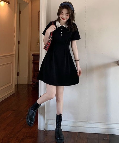 Mayree(メイリー)の「【Mayree】ポロ風 ハートボタン 半袖 ミニ丈 ワンピース(ワンピース・レディース・ブラック・SMALL/MEDIUM/LARGE)」の3枚目の写真