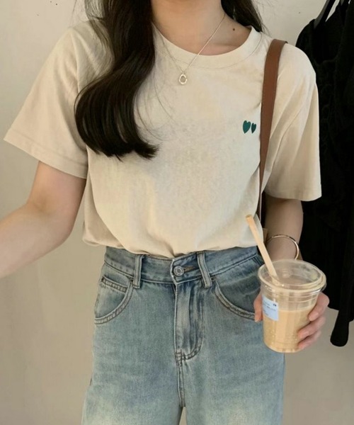 Lace Ladies（レースレディース）の「ハート 刺繍 クルーネック 半袖 Tシャツ（Tシャツ/カットソー・レディース・アイボリー/ブラック/ピンク/ホワイト・XL/M）」の2枚目の写真