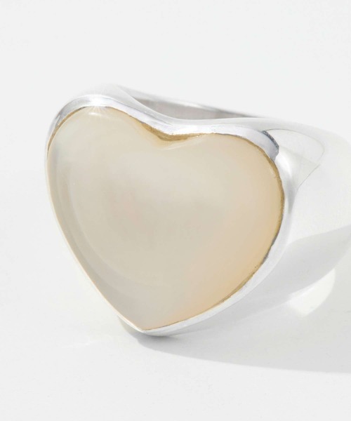 ANNIKA INEZ（アニカイネズ）の「ANNIKA INEZ Pearl Heart Ring, Lrg アニカ イネズ パール ハート リング ラージ（リング・レディース・シルバー・FREE/7）」の7枚目の写真