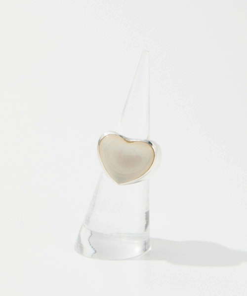 ANNIKA INEZ（アニカイネズ）の「ANNIKA INEZ Pearl Heart Ring, Lrg アニカ イネズ パール ハート リング ラージ（リング・レディース・シルバー・FREE/7）」の8枚目の写真