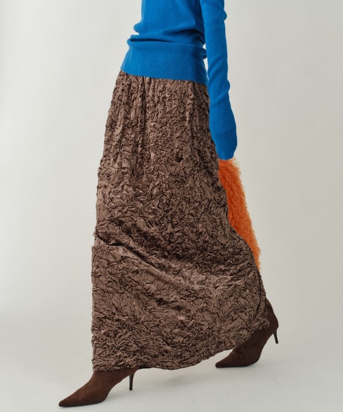 yae(ヤエ)の「Crinkle velour skirt /クリンクルベロアスカート(スカート・レディース・ブラウン/ベビーピンク/ブラック・38/36)」の1枚目の写真