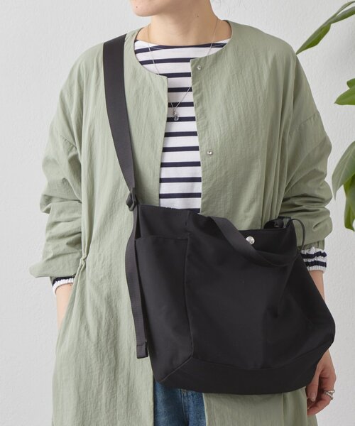 BEARDSLEY(ビアズリー)の「DogプリントBAG(トートバッグ・レディース・ブラック/カーキ・FREE)」の16枚目の写真