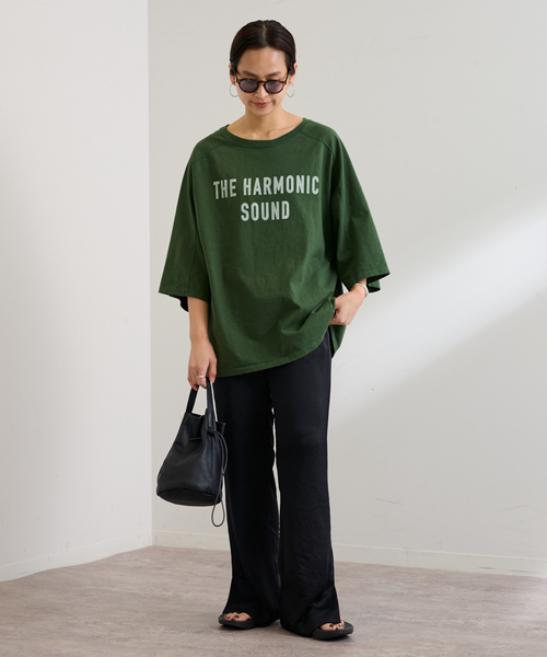 FRAMeWORK(フレームワーク)の「≪一部カラーWEB限定 / 追加≫NEWハーフスリーブロゴTEE(Tシャツ/カットソー・レディース・ホワイト/ブラック/グリーン/ブラウン・FREE)」の14枚目の写真