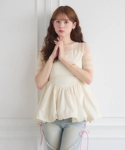 Ambre Neige(アンブルネージュ)の「lace switching balloon tops / レースキリカエバルーントップス(Tシャツ/カットソー・レディース・ブラック/アイボリー・FREE)」の4枚目の写真