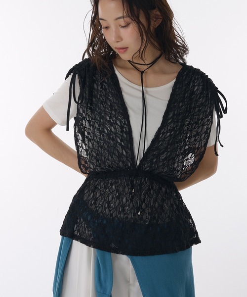 MUHET(ミュエータ)の「lace vest / レースベスト(ベスト・レディース・ブラック/オフホワイト・FREE)」の2枚目の写真