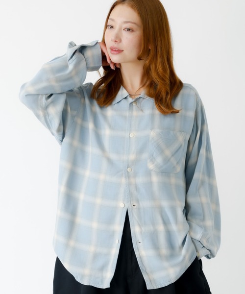 REMI RELIEF（レミレリーフ）の「【REMI RELIEF / レミレリーフ】レーヨンツイルチェックレギュラー シャツ / ユニセックス（シャツ/ブラウス・レディース・サックスブルー/オフホワイト/ブラウン/ピンク/ライトブルー・フリー）」の4枚目の写真