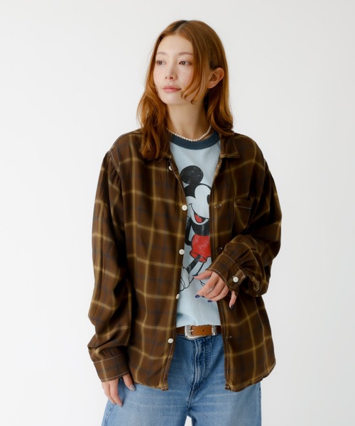 REMI RELIEF（レミレリーフ）の「【REMI RELIEF / レミレリーフ】レーヨンツイルチェックレギュラー シャツ / ユニセックス（シャツ/ブラウス・レディース・サックスブルー/オフホワイト/ブラウン/ピンク/ライトブルー・フリー）」の16枚目の写真