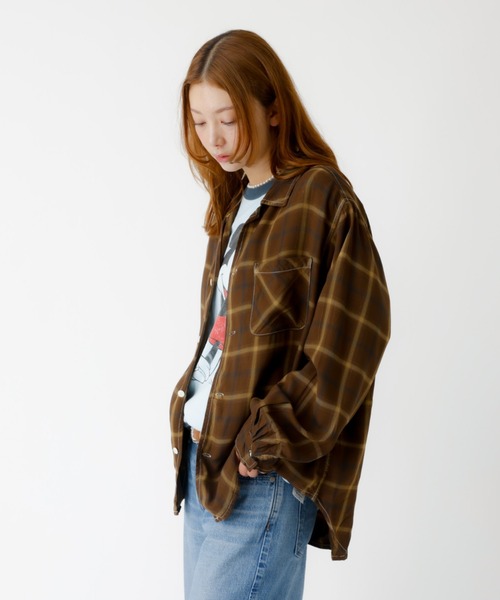 REMI RELIEF（レミレリーフ）の「【REMI RELIEF / レミレリーフ】レーヨンツイルチェックレギュラー シャツ / ユニセックス（シャツ/ブラウス・レディース・サックスブルー/オフホワイト/ブラウン/ピンク/ライトブルー・フリー）」の17枚目の写真