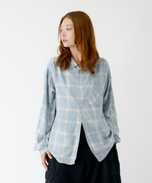 REMI RELIEF（レミレリーフ）の「【REMI RELIEF / レミレリーフ】レーヨンツイルチェックレギュラー シャツ / ユニセックス（シャツ/ブラウス・レディース・サックスブルー/オフホワイト/ブラウン/ピンク/ライトブルー・フリー）」の21枚目の写真