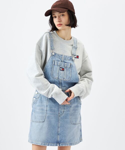 tommy jeans（トミー ジーンズ）の「リラックスバッジクルーネックトレーナー（スウェット・メンズ・ブラック/ライトグレー・X-LARGE/SMALL/LARGE/MEDIUM）」の11枚目の写真