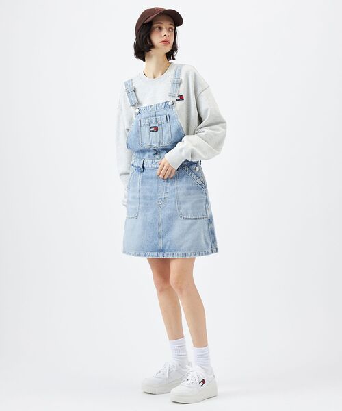 tommy jeans（トミー ジーンズ）の「リラックスバッジクルーネックトレーナー（スウェット・メンズ・ブラック/ライトグレー・X-LARGE/SMALL/LARGE/MEDIUM）」の16枚目の写真