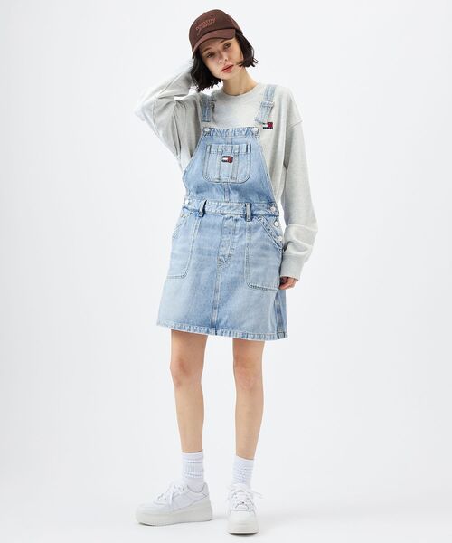 tommy jeans（トミー ジーンズ）の「リラックスバッジクルーネックトレーナー（スウェット・メンズ・ブラック/ライトグレー・X-LARGE/SMALL/LARGE/MEDIUM）」の17枚目の写真