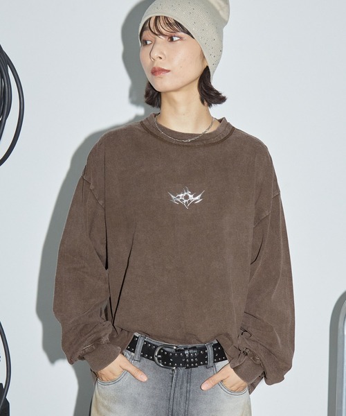 Anchor Smith（アンカー スミス）の「ヴィンテージライク パウダーブリーチ加工 ワンポイントメタルロゴロンT（Tシャツ/カットソー・レディース・ブラック/ネイビー/ブラウン・L/M）」の12枚目の写真