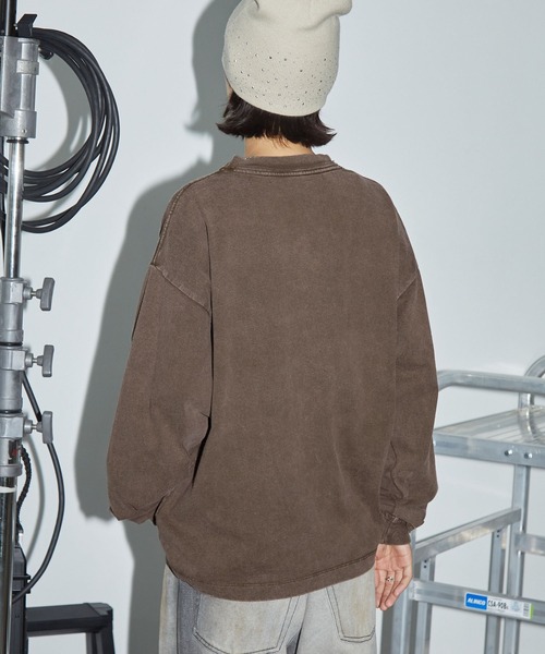 Anchor Smith（アンカー スミス）の「ヴィンテージライク パウダーブリーチ加工 ワンポイントメタルロゴロンT（Tシャツ/カットソー・レディース・ブラック/ネイビー/ブラウン・L/M）」の16枚目の写真