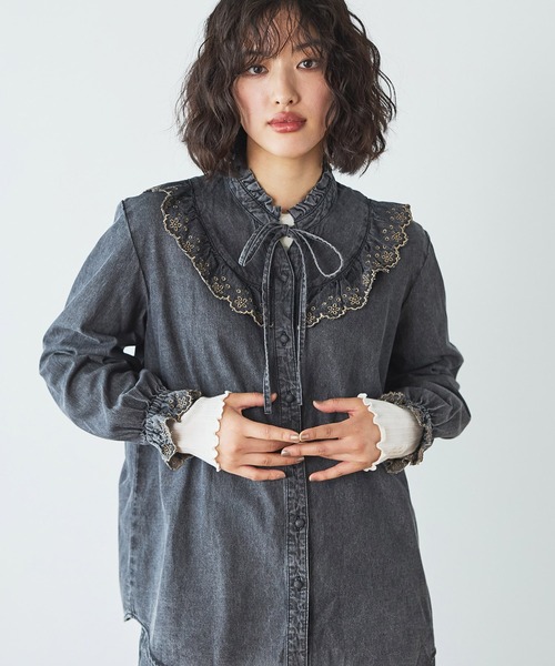 SOMETHINGフリルカラーデニムブラウス（シャツ/ブラウス