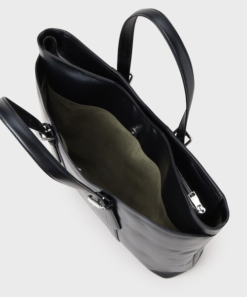 TAKEO KIKUCHI（タケオキクチ）の「アニリンレザー トート（トートバッグ・メンズ・ブラック/ダークブラウン・00）」の21枚目の写真