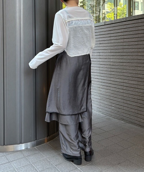&g'aime(アンジェム)の「【&g'aime】フェザーMIXシアーボレロ Feather-Blend Sheer Bolero(シャツ/ブラウス・レディース・ブラック/ホワイト・FREE)」の14枚目の写真