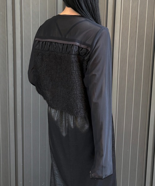 &g'aime(アンジェム)の「【&g'aime】フェザーMIXシアーボレロ Feather-Blend Sheer Bolero(シャツ/ブラウス・レディース・ブラック/ホワイト・FREE)」の21枚目の写真