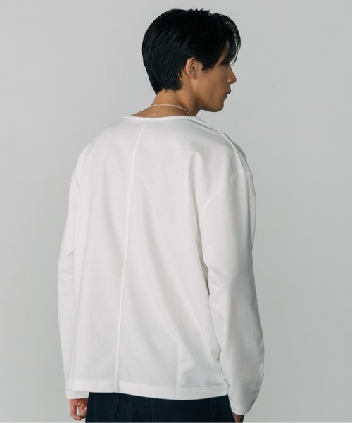 LURAKU（ルラク）の「〇【LURAKU】Open Neck Short Length Tee / LURAKU オープンネック短丈Tシャツ（Tシャツ/カットソー・メンズ・オフホワイト/ブラック・L/M/S）」の6枚目の写真