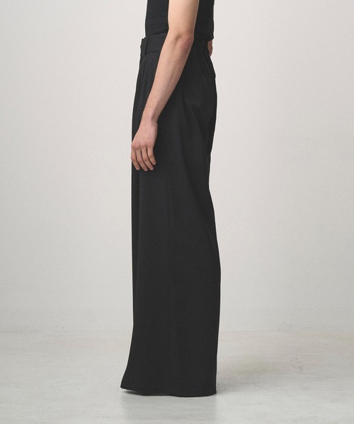 Juha(ユハ)の「EXTREME WIDE EASY PANTS(スラックス・メンズ・ブラック・2/3/4)」の4枚目の写真