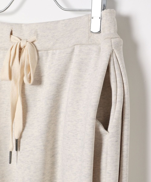 BAYFLOW（ベイフロー）の「【EF(エフ)】裏毛タックパンツ（WOMEN）（その他パンツ・レディース・グレー/ナチュラル・FREE）」の7枚目の写真