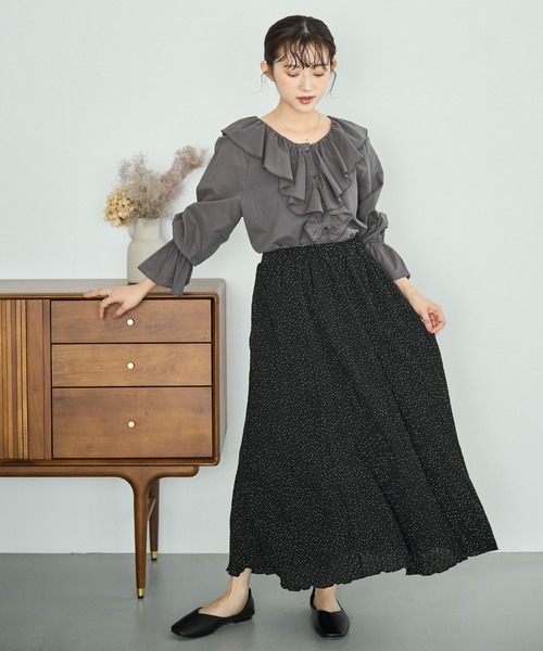 mil（ミル）の「ラッフルフリルカラー コットンブラウス【588089】（シャツ/ブラウス・レディース・オフホワイト/チャコールグレー/ブラウン・ONE SIZE）」の4枚目の写真