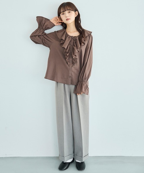 mil（ミル）の「ラッフルフリルカラー コットンブラウス【588089】（シャツ/ブラウス・レディース・オフホワイト/チャコールグレー/ブラウン・ONE SIZE）」の8枚目の写真