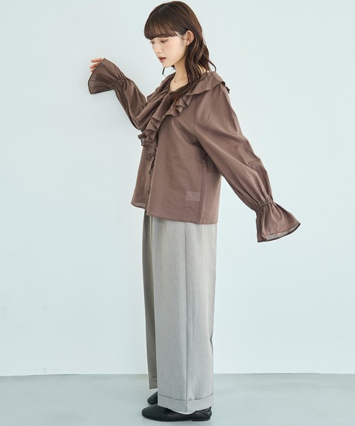 mil（ミル）の「ラッフルフリルカラー コットンブラウス【588089】（シャツ/ブラウス・レディース・オフホワイト/チャコールグレー/ブラウン・ONE SIZE）」の9枚目の写真